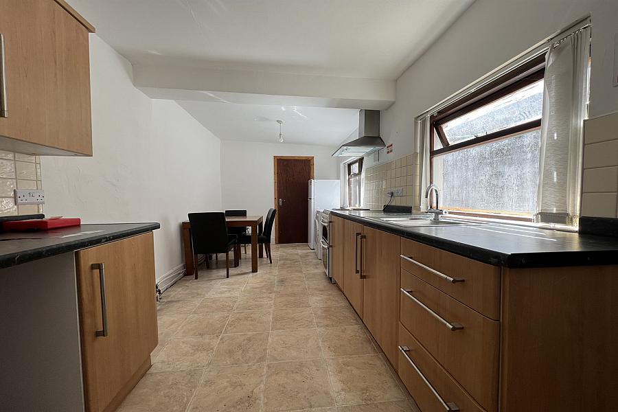 103 University Avenue