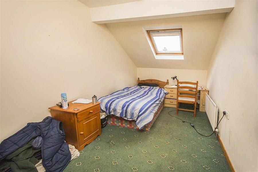 2, 26 Fitzroy Avenue