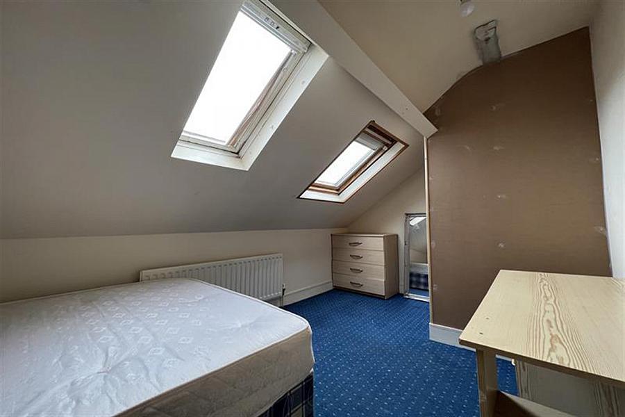 13 Strandview Street