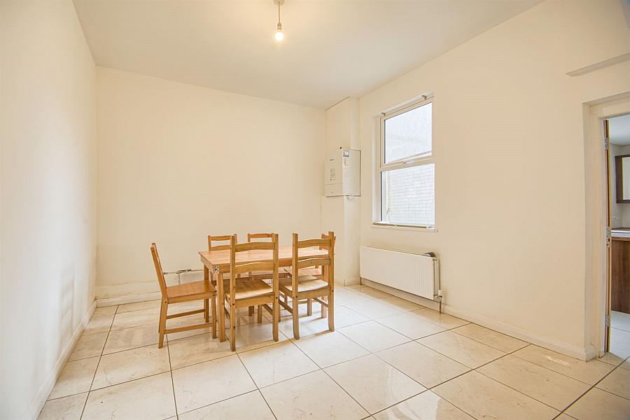 7 Fitzroy Avenue, Belfast