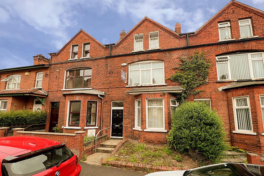 10 Strandview Street