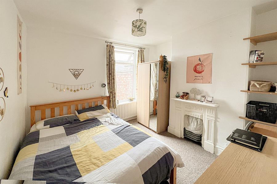 10 Strandview Street