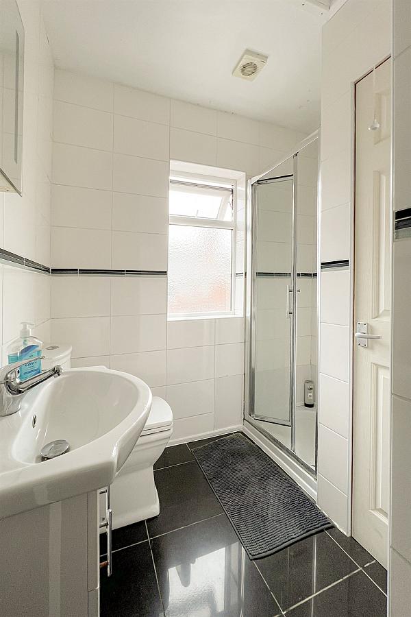 10 Strandview Street