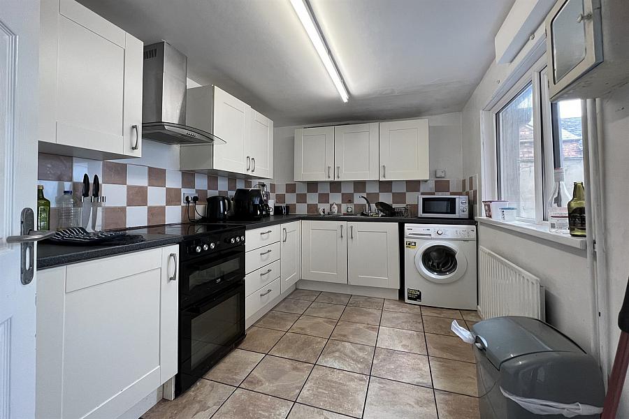 10 Strandview Street