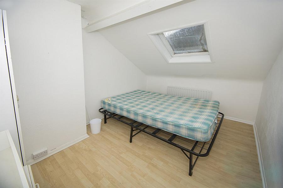 17 Balfour Avenue