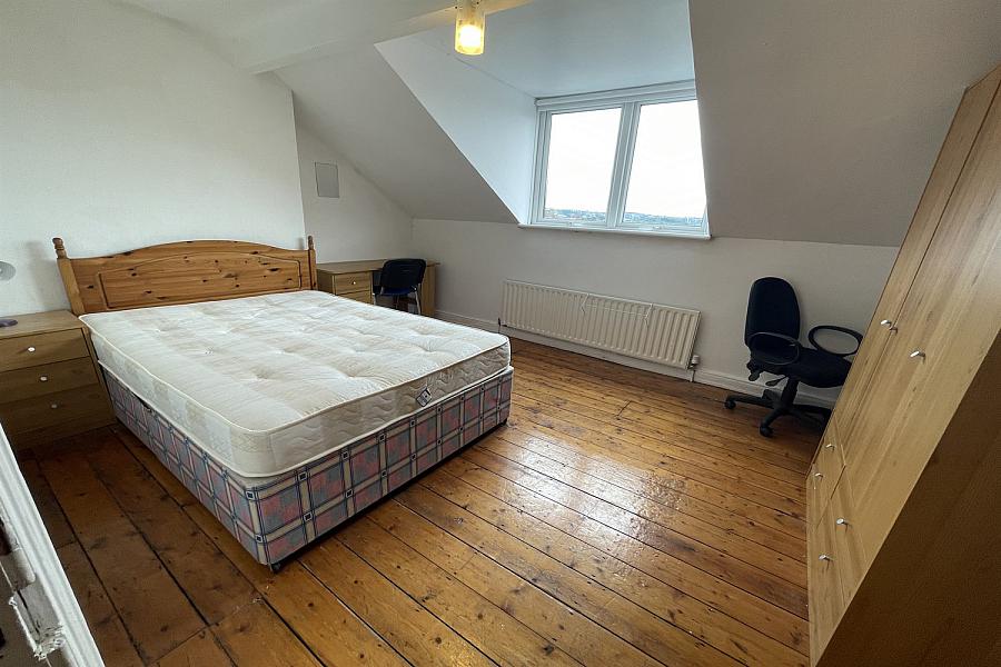 8 Stranmillis Street