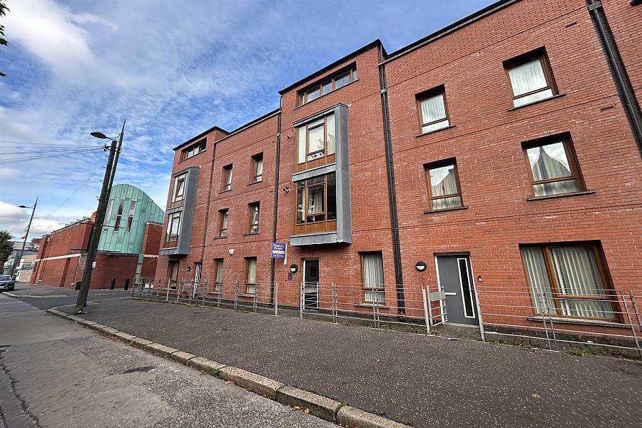 Apartment 14, 112 Templemore Avenue