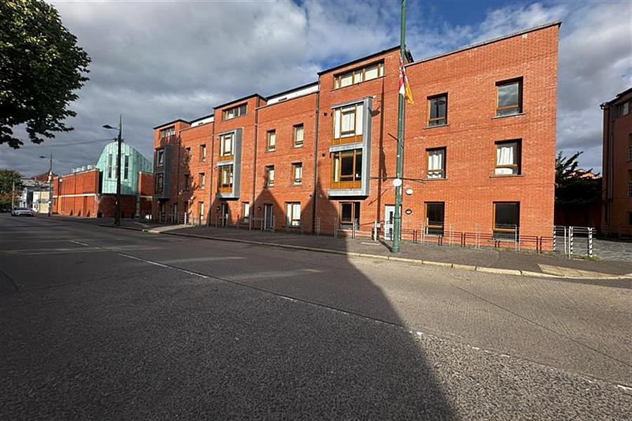 Apartment 14, 112 Templemore Avenue