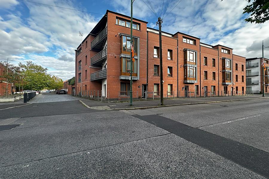 Apartment 14, 112 Templemore Avenue