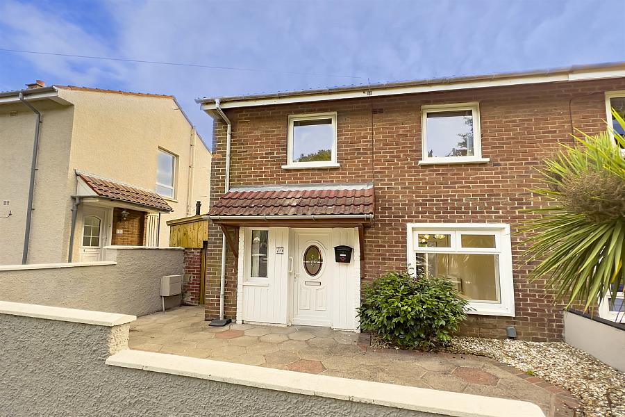 19 Knockwood Park