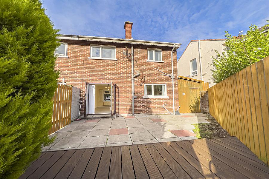 19 Knockwood Park
