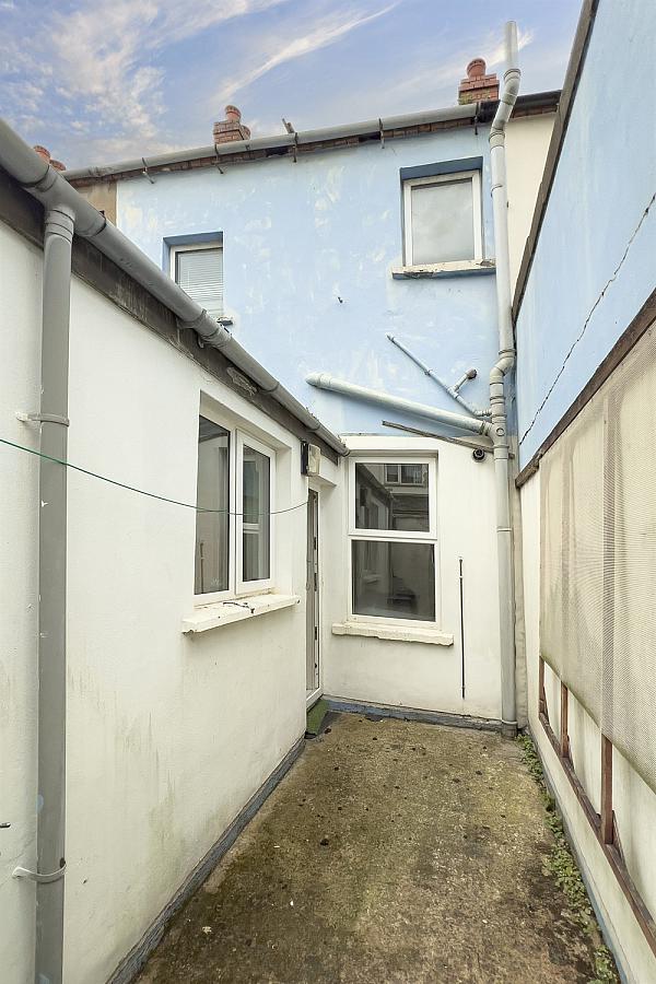 42 Ballarat Street