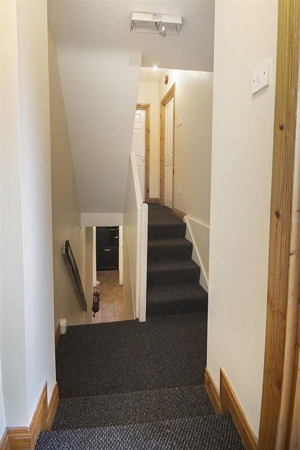 17 Collingwood Avenue