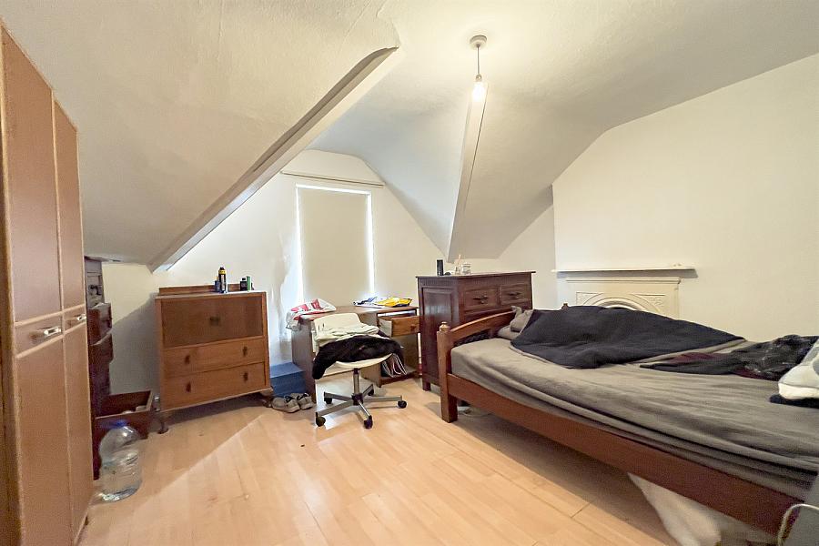 109 Agincourt Avenue