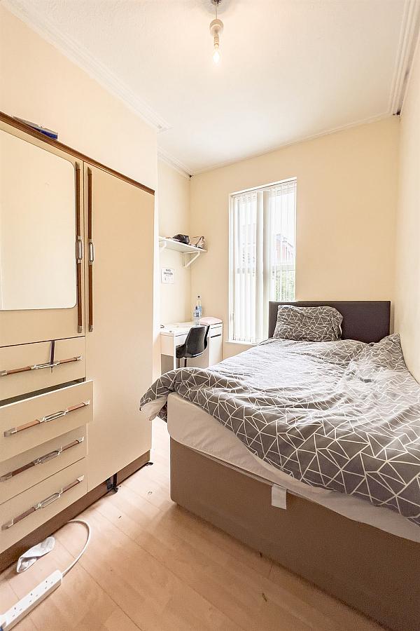 109 Agincourt Avenue