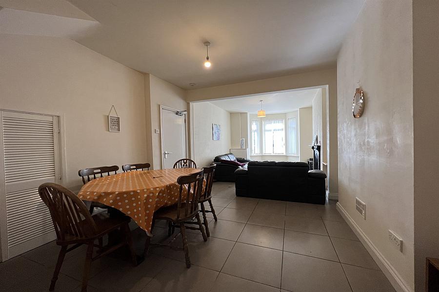 68 Rugby Avenue, Belfast