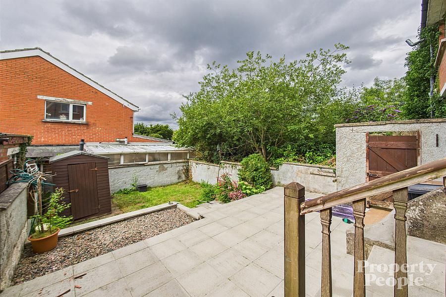 28 Woodbreda Park