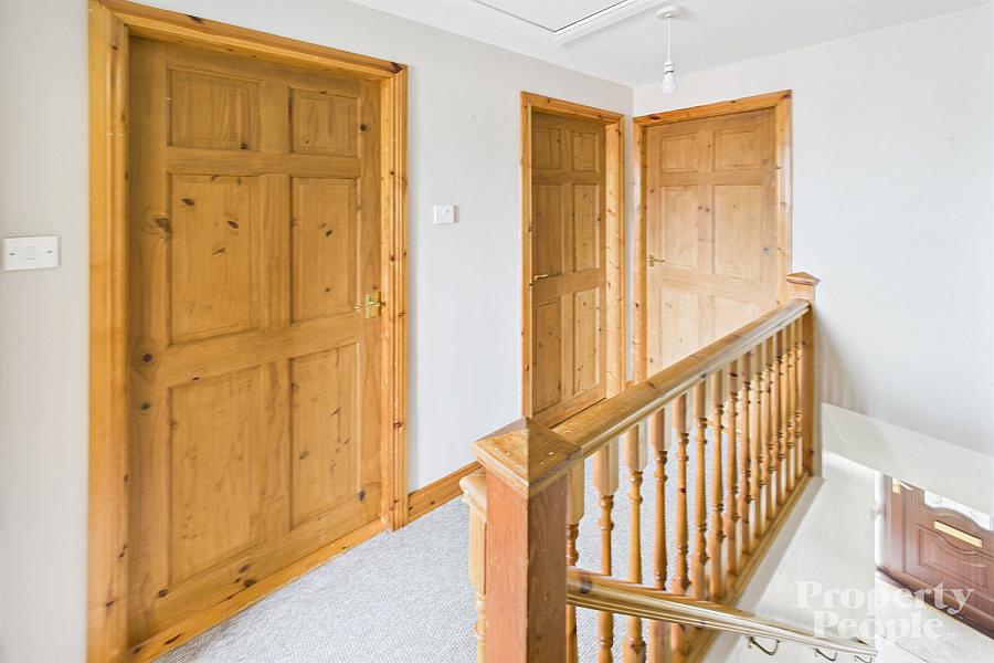 28 Woodbreda Park