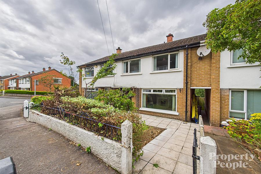 28 Woodbreda Park