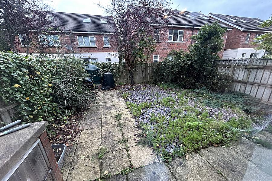 4 Ardenlee Park