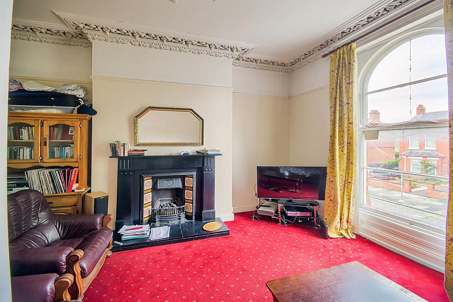 Flat 2, 19 Rugby Road