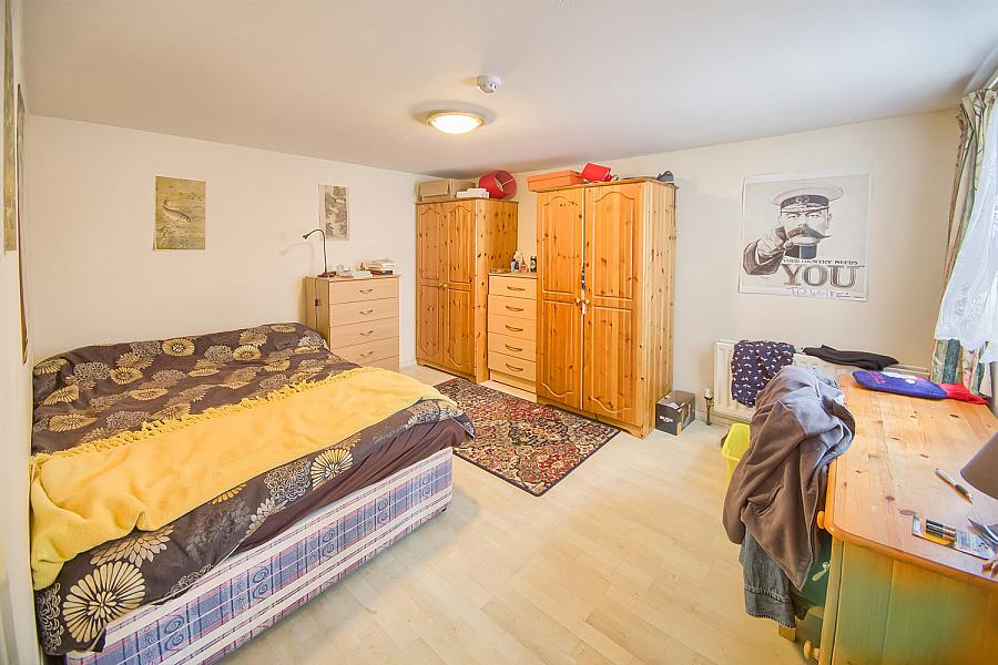 Flat 1, 21 Rugby Road