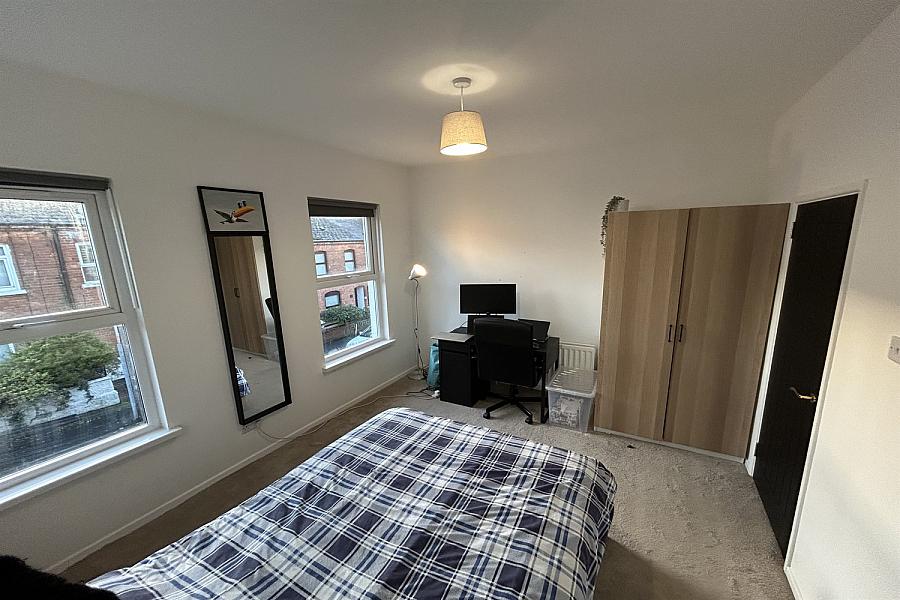 82 Richardson Street