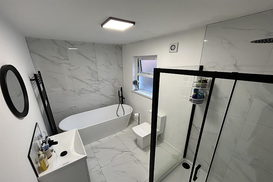 82 Richardson Street