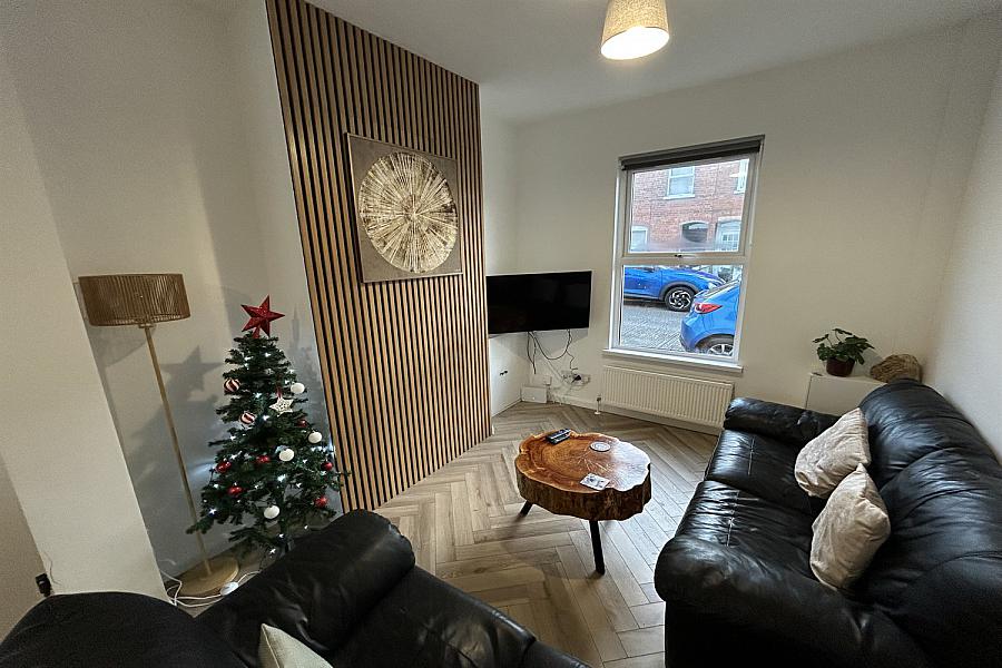 82 Richardson Street