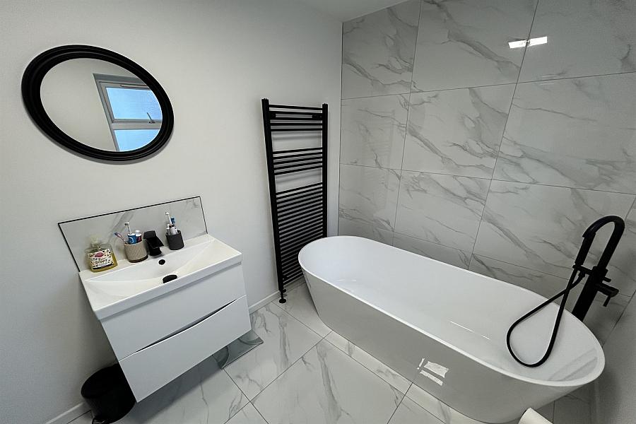 82 Richardson Street