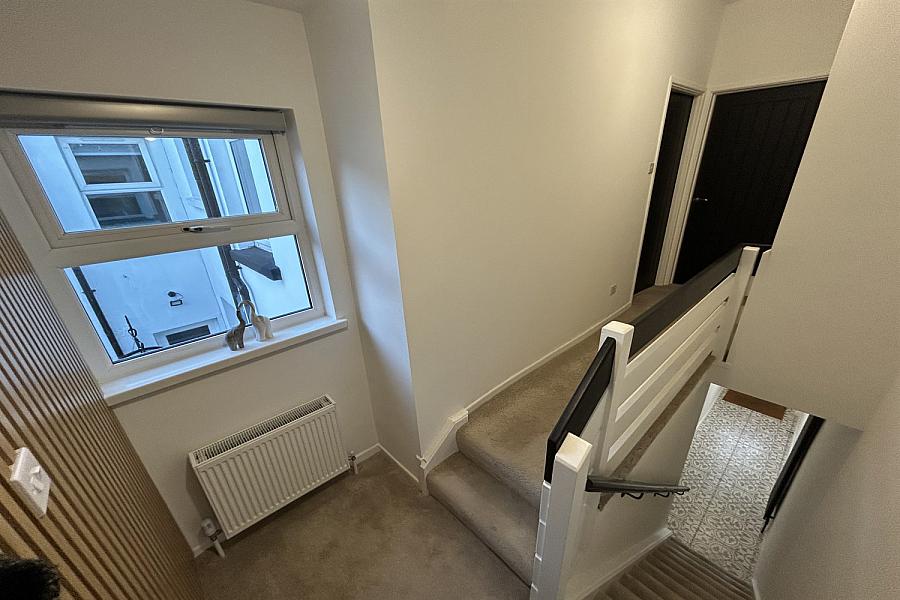 82 Richardson Street