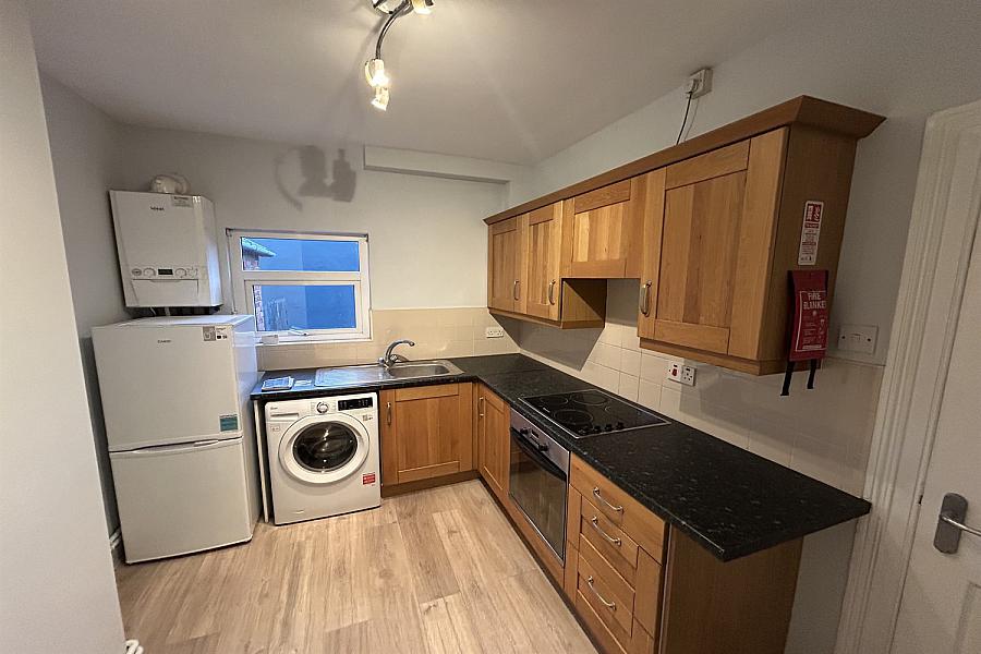 198B, Ravenhill Road