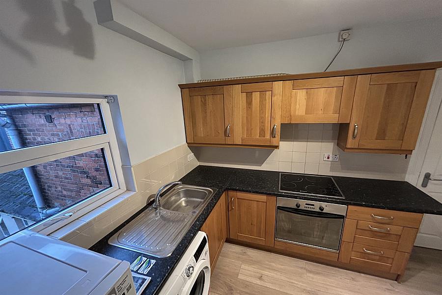 198B, Ravenhill Road