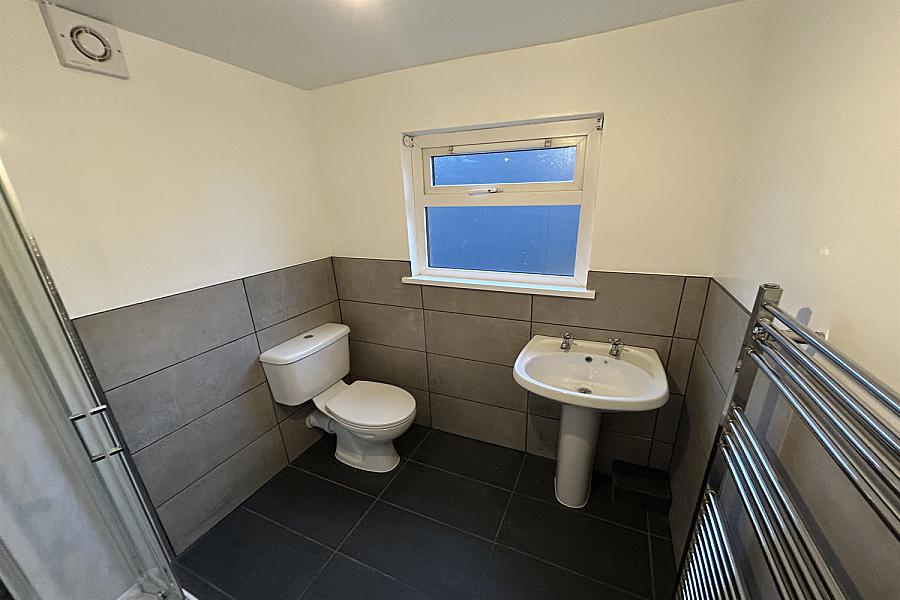 198B, Ravenhill Road