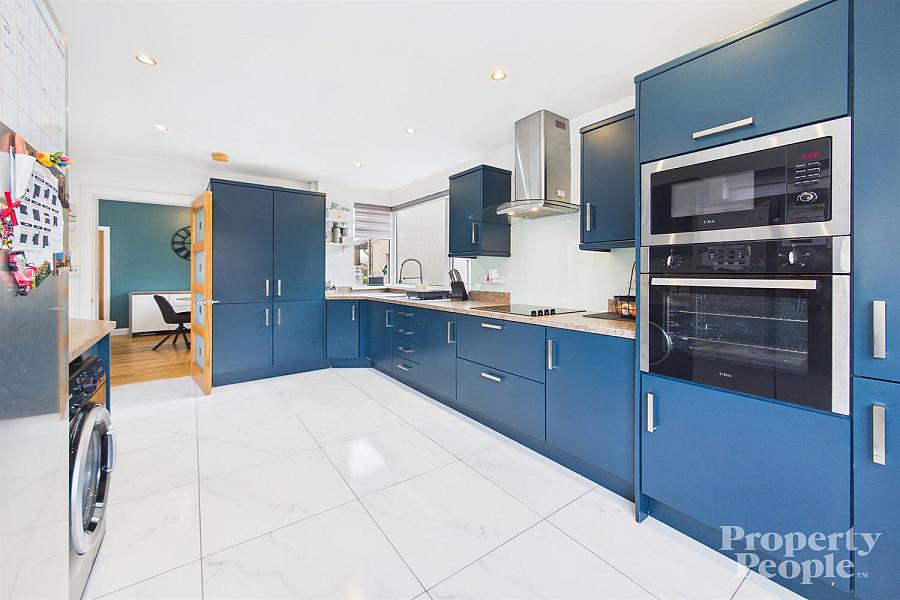 39 Finaghy Road South