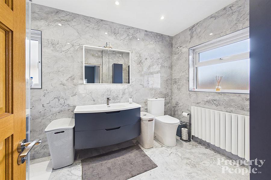 39 Finaghy Road South