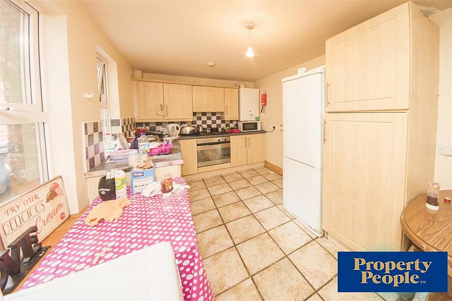 52 University Avenue