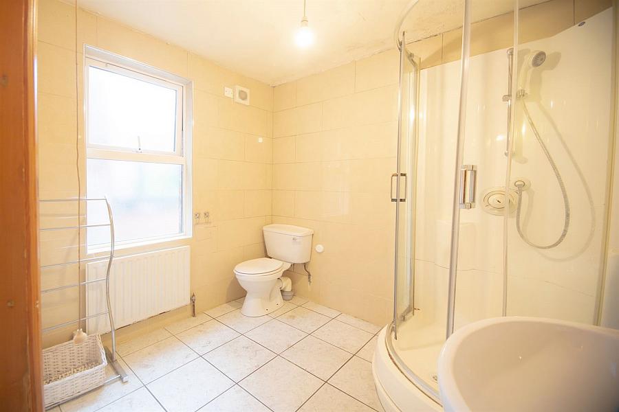 52 University Avenue