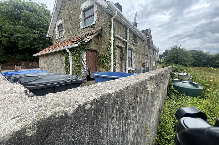 08-12 Ballagh Road