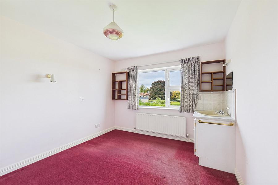 15/16 Aylesbury Lodge