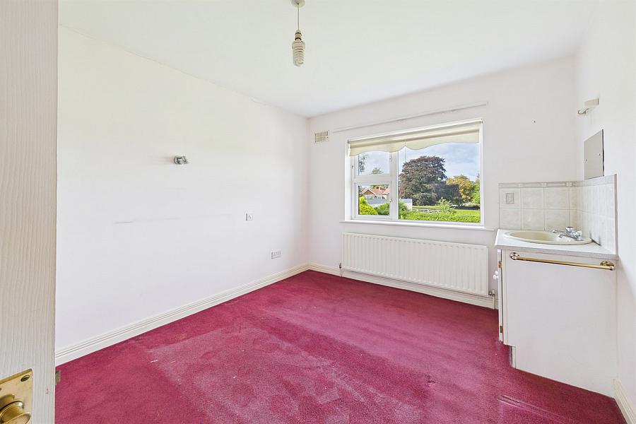 15/16 Aylesbury Lodge