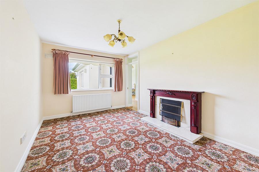 15/16 Aylesbury Lodge