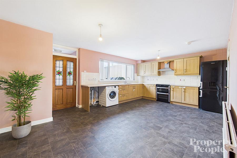 26 Castlehill Gardens