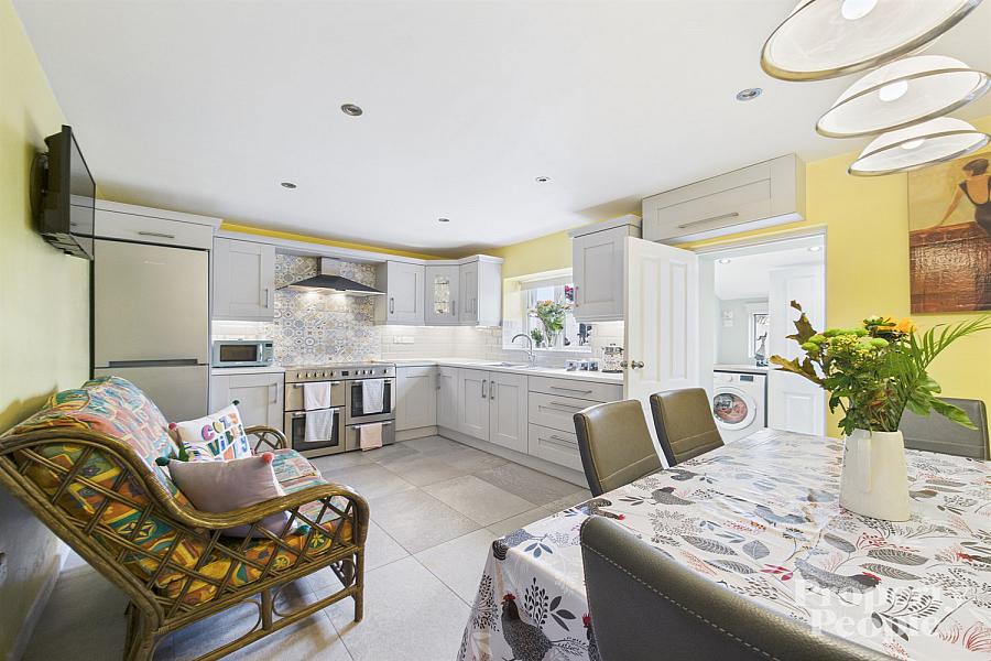 15 Lisdoart Terrace, Ballygawley