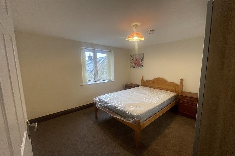 Flat 1, 63 Moore Street