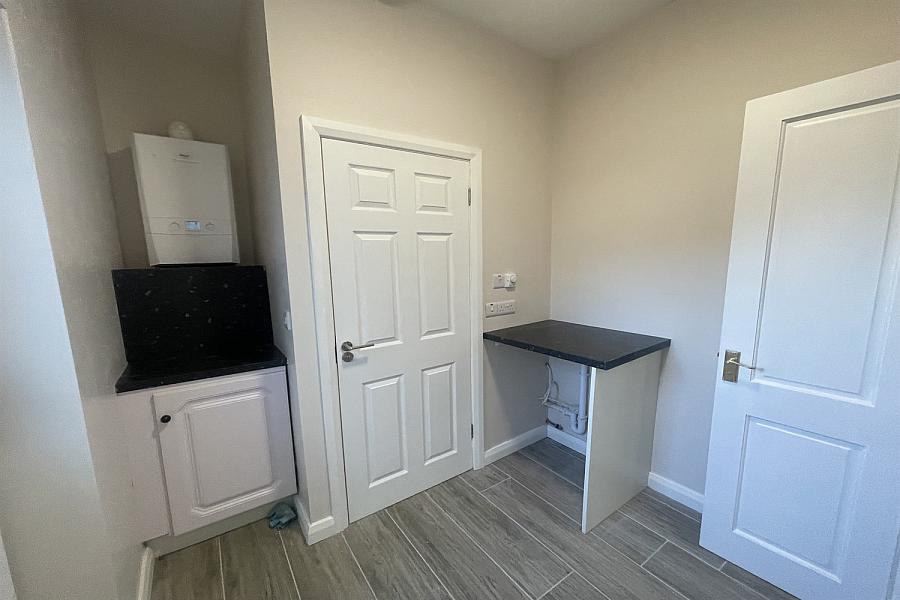 42 Main Street, Maguiresbridge