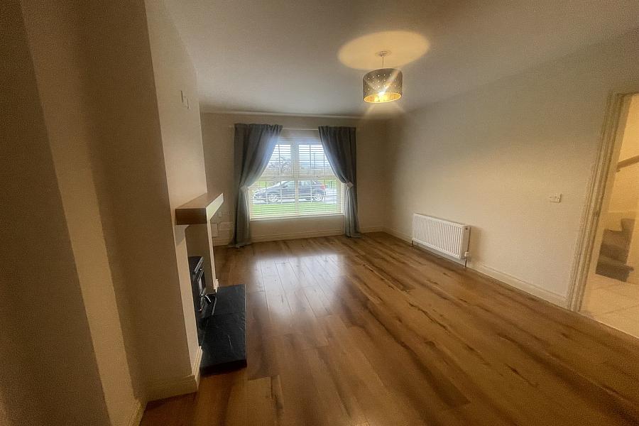 10 Churchview, Eskra