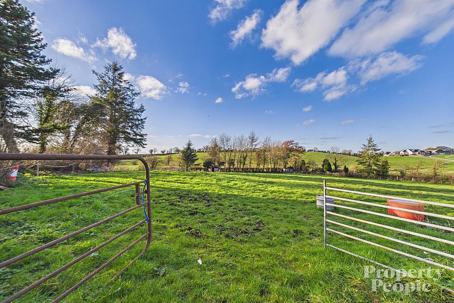 1 Stranafeley Road, Brookeborough