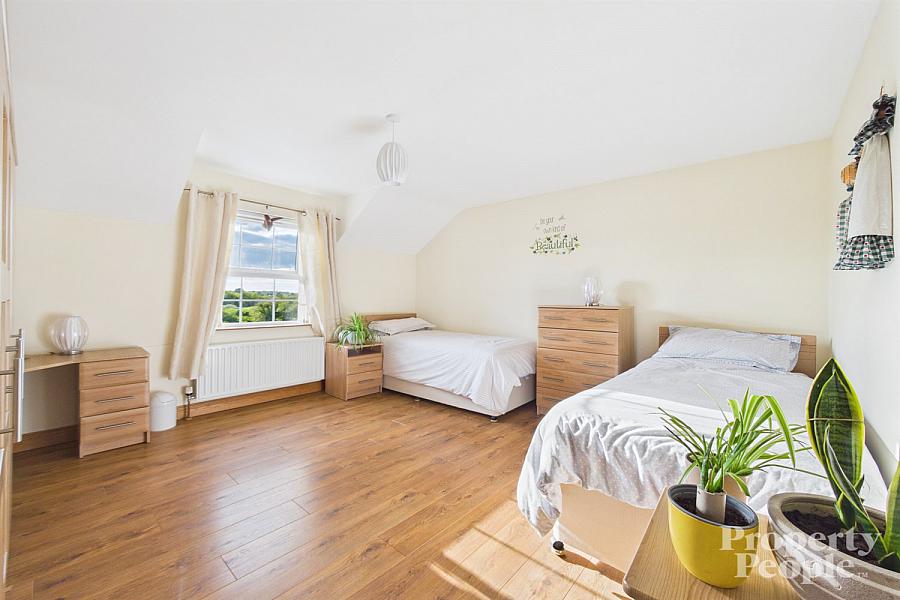 166 Killadroy Road, Eskra