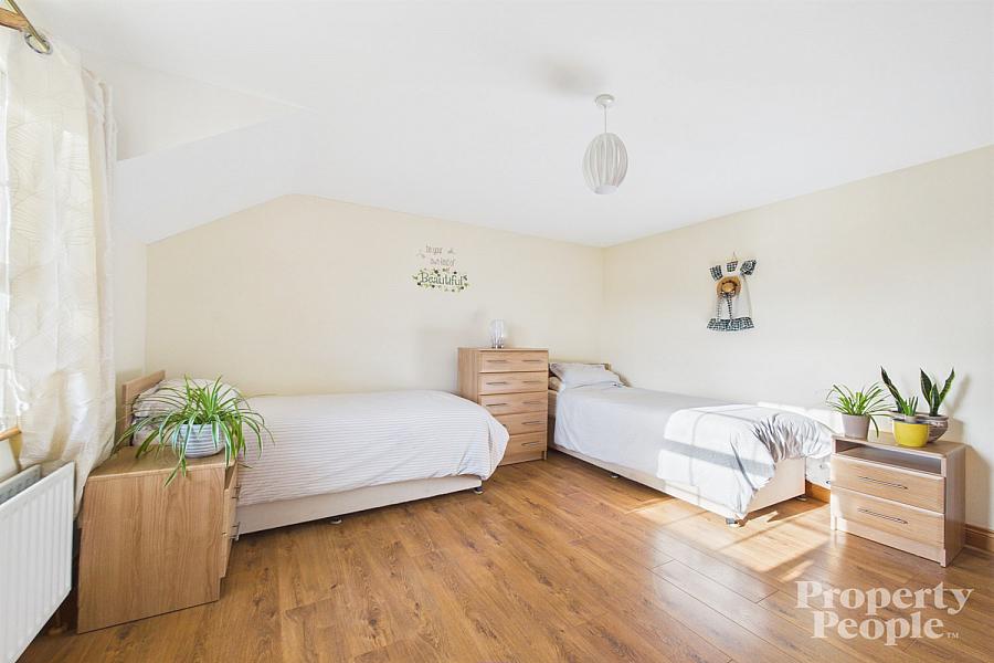 166 Killadroy Road, Eskra